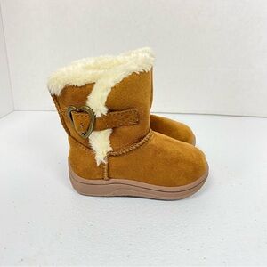 Garanimals Baby Girl Boots Size 2 Brown Shearling Fleece Faux Fur Heart Buckle